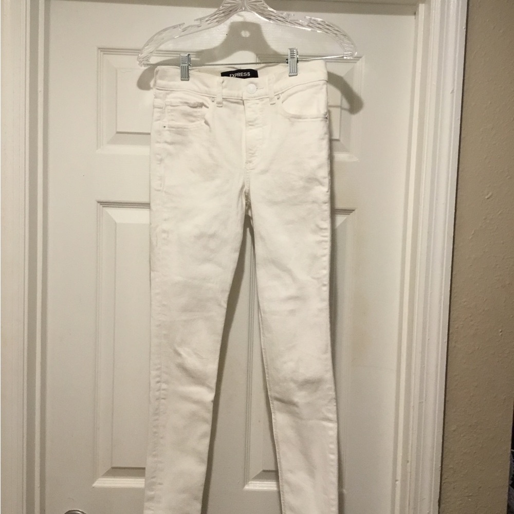 Express Women White stretch Jegging Denim Sz 2R